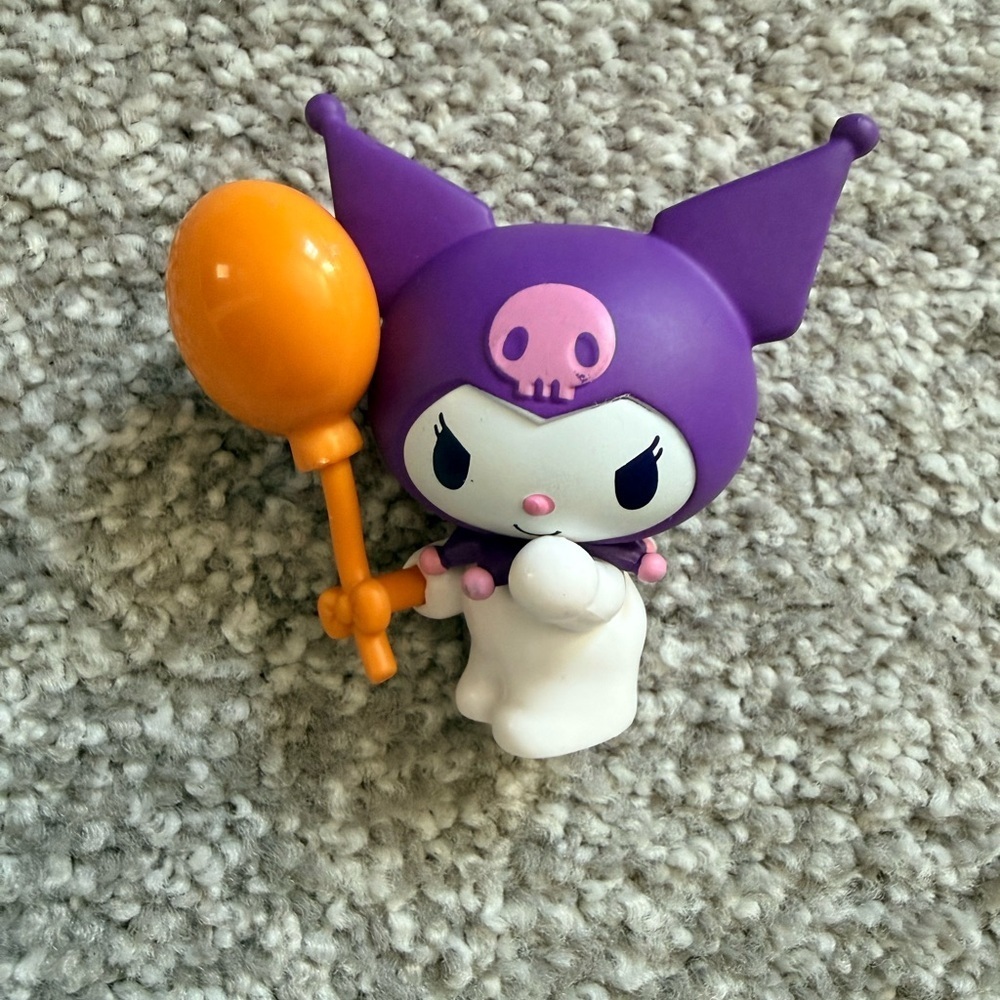 Sanrio Kuromi figure